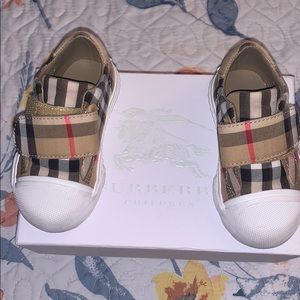 Burberry baby boy shoes SOLD❗️❗️❗️